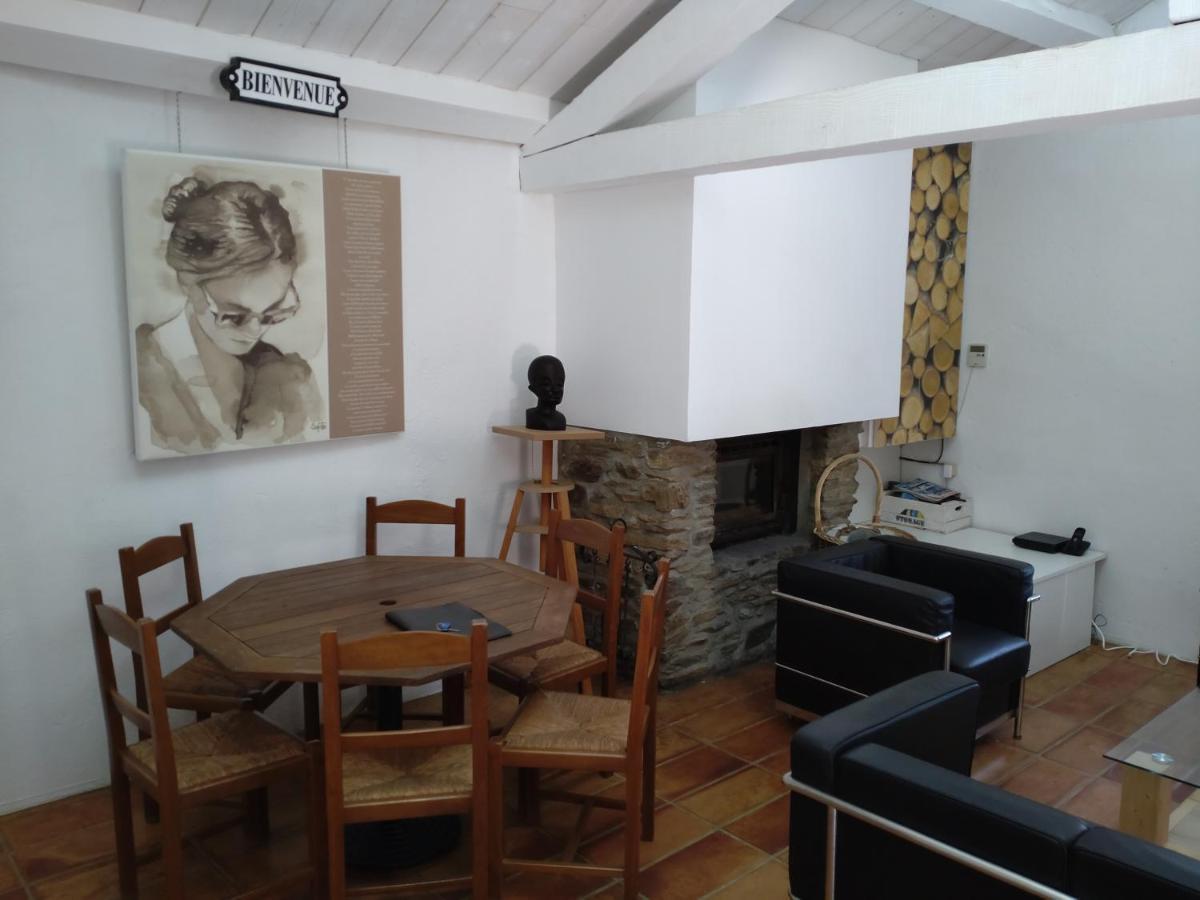 La Maison Bleue D'Ardeche Saint-Melany Екстер'єр фото